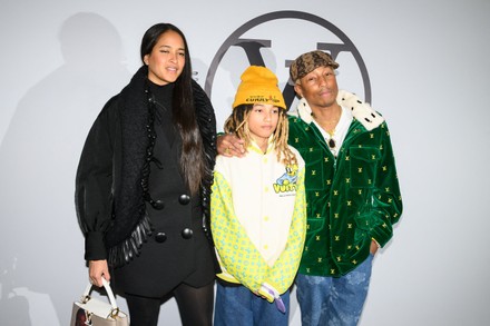 Pharrell Williams attends the Louis Vuitton Fall/Winter 2023-2024