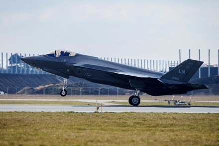 __COUNT__ USAF F-35 fighter jets visit Danish Skrydstrup Airbase ...