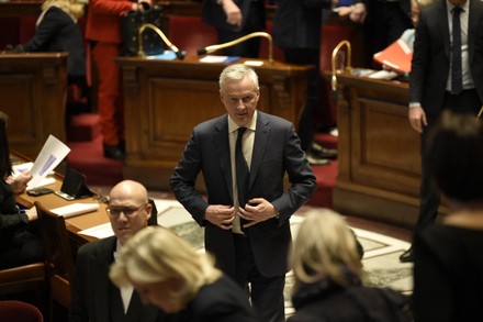 __COUNT__ Government Survives No-Confidence Vote - Paris, France - 20 ...