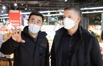 Michel Doukeris R Chief Executive Anheuserbusch Editorial Stock Photo