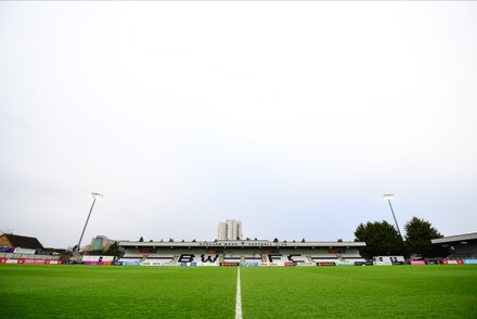 boreham wood v torquay united Stock Photos (Exclusive) | Shutterstock