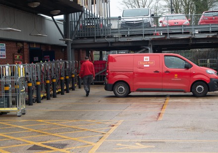 royal mail service point near me