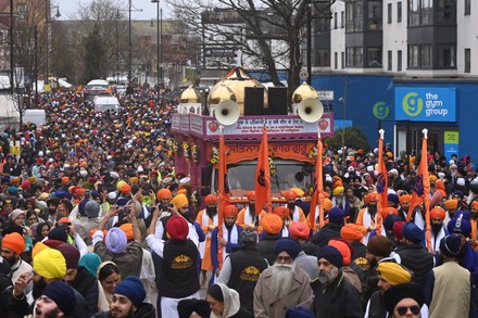 Thousands People Celebrate Holy Sikh Festival Editorial Stock Photo ...