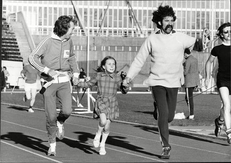 Sponsored Jog At Crystal Palace For Moscow Olympics 1978. Shows David Bedford And Joanne Baker.