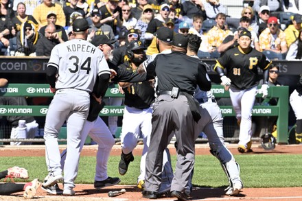 Oneil Cruz of the Pittsburgh Pirates laughs during batting practice News  Photo - Getty Images