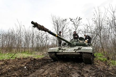 T72 Tank Pictured During Training Ukrainian Editorial Stock Photo ...