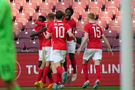 Final da UEFA Youth League: AZ Alkmaar 5-0 Hajduk Split, UEFA Youth League