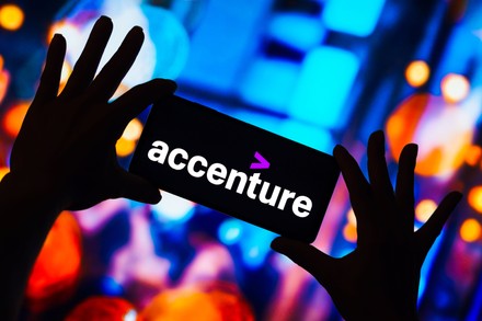 2,000 Imágenes De Accenture - Imágenes De Stock, Imágenes Editoriales Y 