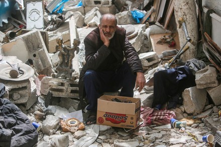 Palestinian Man Hazem Muhanna 62 Inspects Editorial Stock Photo - Stock ...