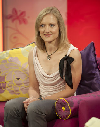 'Lorraine Live' TV Programme, London, Britain. - 04 Aug 2011