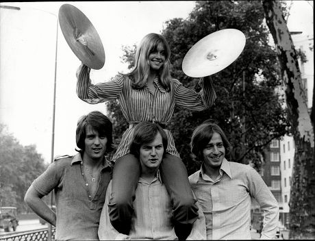 Tomorrow Pop Group With New Drummer L-r Ben Thomas Chris Slade New Drummer With Olivia Newton-john Vic Cooper