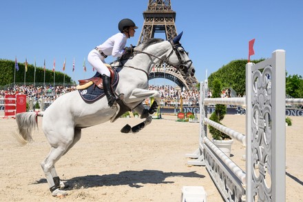 Jessica Springsteen Attends 2023 Paris Eiffel Editorial Stock