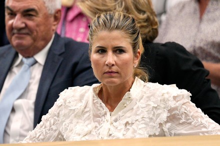 Mirka federer deals dress wimbledon