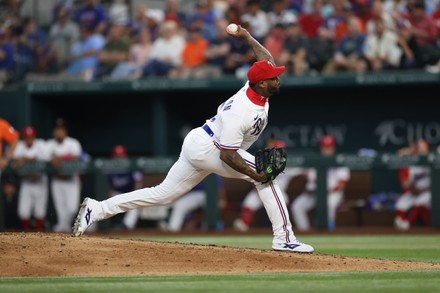 Kansas city relief pitcher aroldis chapman hi-res stock photography and  images - Alamy