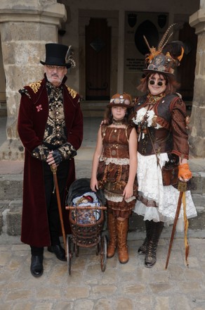 What Is Steampunk Fashion?—Everything You Need to Know - Broke and