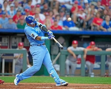 12,983 Royals Salvador Perez Stock Photos, High-Res Pictures, and