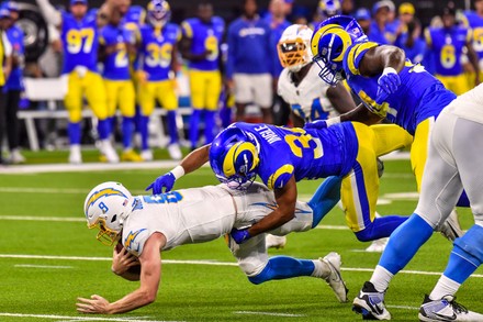 Photos: Chargers vs Rams Game Action