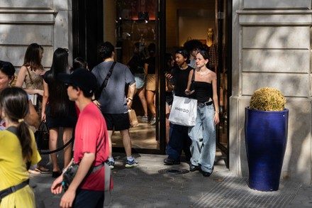 Tourists Walk Front Louis Vuitton Store Editorial Stock Photo