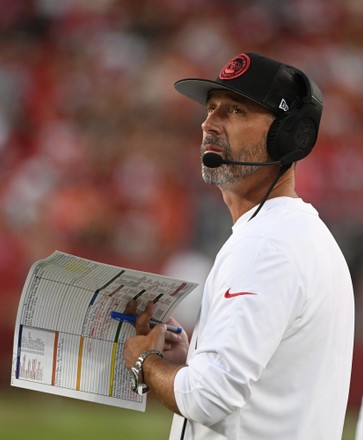 3,153 Kyle Shanahan Coach Stock Photos, High-Res Pictures, and