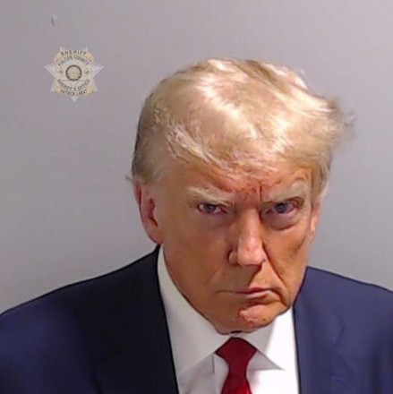 Former President Trump Surrenders to Law Enforcement in Georgia Election Conspiracy Case, Atlanta, United States - 24 Aug 2023 Immagine stock editoriale