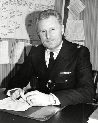 Superintendent Bob Wells In Charge Of Weapons Training For The Metropolitan Police