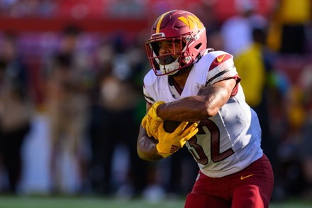 August 26th 2023: Washington Commanders defensive end Montez Sweat (90)  warms up before the NFL game between the Cincinnati Bengals and the Washington  Commanders in Landover, MD. Reggie Hildred/CSM (Credit Image: ©