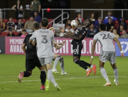 The Antique Football on X: San Jose Earthquakes v Washington