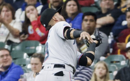 Miami Marlins Luis Arraez 3 Bats Foto de stock de contenido editorial -  Imagen de stock