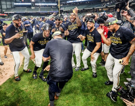 Milwaukee Brewers National League Central Division Champs 2023