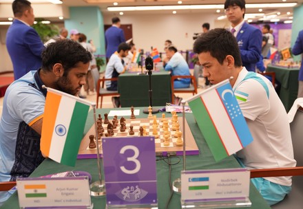 chess24.com on X: An absolutely horror blunder by Arjun Erigaisi after  fantastic defense hands Nodirbek Abdusattorov a win! Now we're likely to  see an all-Uzbekistani Abdusattorov-Yakubboev play-off for 1st place:   #QatarMasters2023
