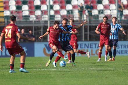 Futebol Italiano Serie B Combina Como Cittadella Vs Spal Foto Editorial -  Imagem de jogador, futebol: 248082236