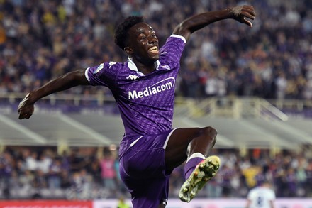 Michael Olabode Kayode of ACF Fiorentina U19 in action during the News  Photo - Getty Images