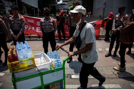 20,000 Palestine war 2023 Stock Pictures, Editorial Images and Stock