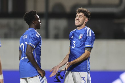 Michael Olabode Kayode of ACF Fiorentina U19 in action during the News  Photo - Getty Images