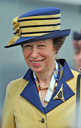 Hrh Princess Anne Princess Royal Graduation Editorial Stock Photo