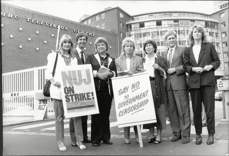 TV and Radio Journalists Strike, BBC Television Centre, Shepherds Bush, London, Britain - 07 Aug 1985
