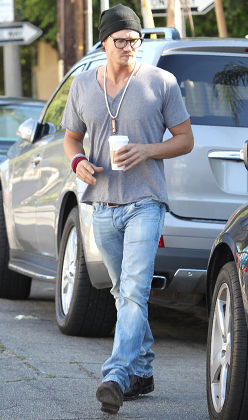 Chad Michael Murray and Kenzie Dalton out and about, Los Angeles, America - 14 Sep 2011