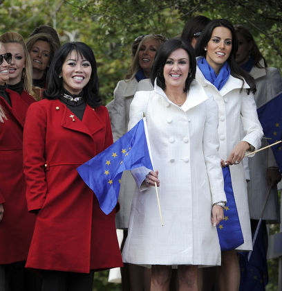 Mrs Lisa Pavin And Mrs Gaynor Montgomerie At Opening Ceremony Of The Ryder Cup At Celtic Manor Newport South Wales . Picture - Mark Large ... 30.09.10 2010 Ryder Cup...