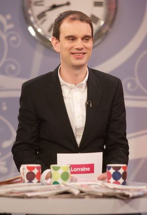 'Lorraine Live' TV Programme, London, Britain. - 03 Oct 2011