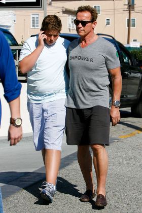 Arnold Schwarzenegger has lunch with his sons, Los Angeles, California, America - 16 Oct 2011