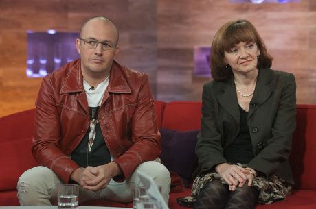'Daybreak' TV Programme, London, Britain - 21 Oct 2011