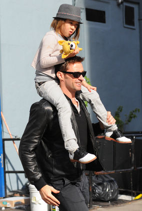 Hugh Jackman and Family Out and About in New York, America - 24 Oct 2011