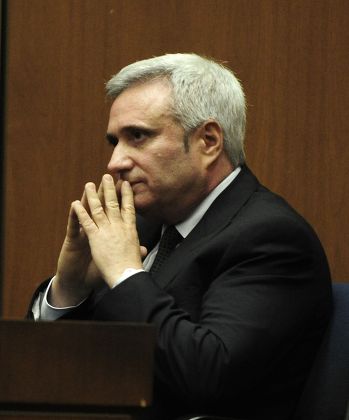 Dr Conrad Murray trial, Los Angeles, America - 25 Oct 2011