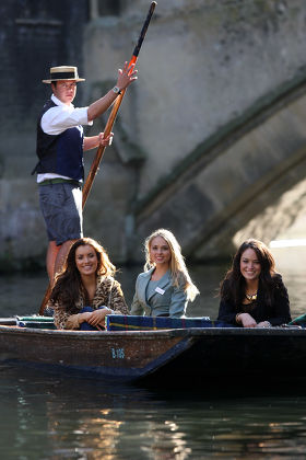 Miss World Beauty contestants go punting in Cambridge, Britain - 28 Oct 2011
