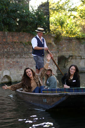 Miss World Beauty contestants go punting in Cambridge, Britain - 28 Oct 2011