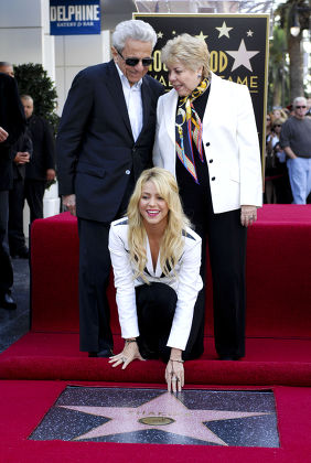 Shakira honored with star on the Hollywood Walk of Fame, Los Angeles, America - 08 Nov 2011