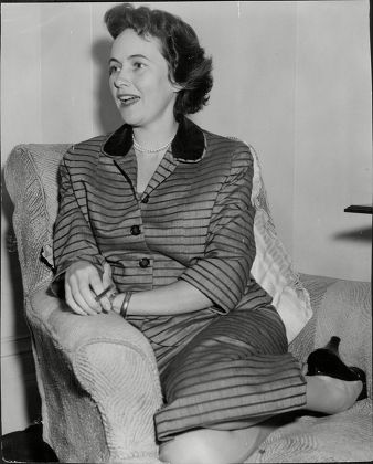 250 Teresa wright Stock Pictures, Editorial Images and Stock Photos ...