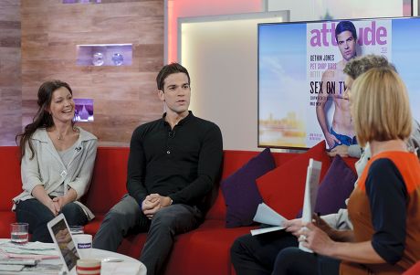 'Daybreak' TV Programme, London, Britain - 18 Nov 2011