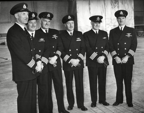 The Boac Pilots Who Fly The Queen To Fiji And Australia. L-r Capt Thomas Nisbet Capt Robert Edgar Armitage Capt James Tate Percy Capt George Percy Lace Capt Allan Andrew And Capt William Mitchell Reid