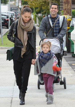 Jessica Alba Husband Cash Warren Daughter Editorial Stock Photo - Stock